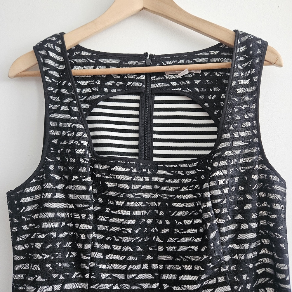 Banana Republic Black Lace Dress Size 14 - Picture 3 of 6